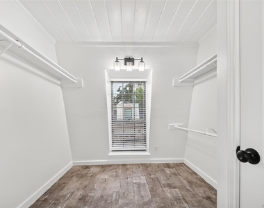 5328 Brownway Street - Photo Thumbnail 22