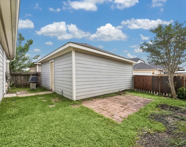 6106 Settlers Lake Circle E - Photo Thumbnail 19
