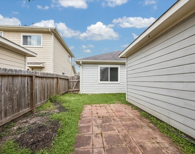 6106 Settlers Lake Circle E - Photo Thumbnail 20