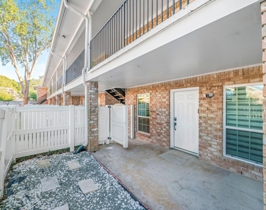 14333 Memorial Drive - Photo Thumbnail 12