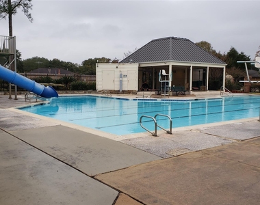 2618 Count Eric Drive - Photo Thumbnail 36