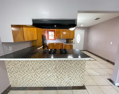 7230 Sims Drive - Photo Thumbnail 2