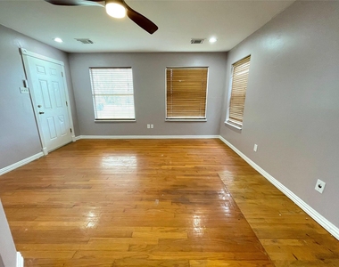 7230 Sims Drive - Photo Thumbnail 7