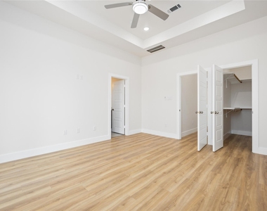 7614 Avenue L - Photo Thumbnail 20
