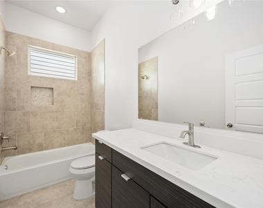 7614 Avenue L - Photo Thumbnail 16