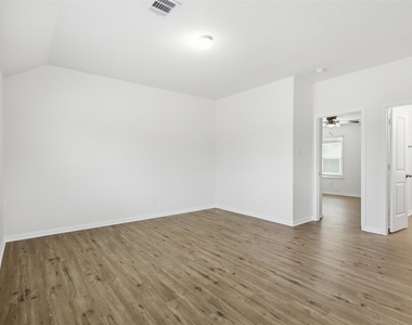 3503 Cannon Drive - Photo Thumbnail 20