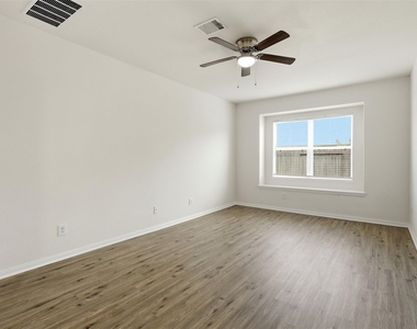3503 Cannon Drive - Photo Thumbnail 16