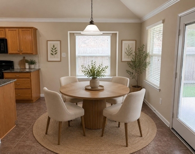 151 Forest Heights Lane - Photo Thumbnail 8