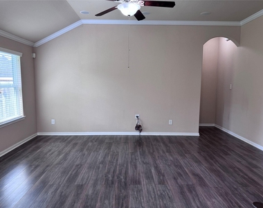 151 Forest Heights Lane - Photo Thumbnail 5