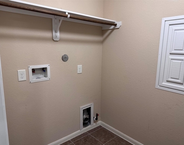 151 Forest Heights Lane - Photo Thumbnail 18