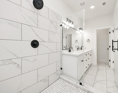 901 Lehman Street - Photo Thumbnail 25
