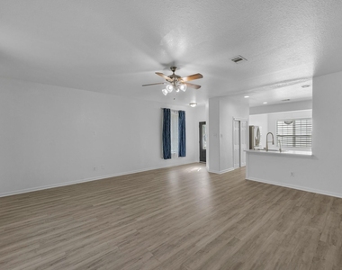 4810 Jarl Court - Photo Thumbnail 4