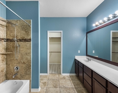 4810 Jarl Court - Photo Thumbnail 9