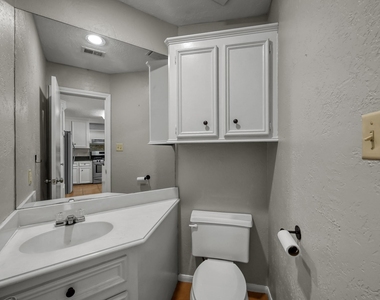 4 Waters Edge Street - Photo Thumbnail 14
