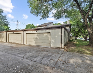 12528 Wellington Park Drive - Photo Thumbnail 23