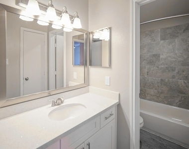 8455 Will Clayton Parkway - Photo Thumbnail 13