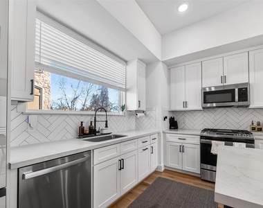 4804 Elysian Street - Photo Thumbnail 13