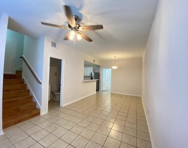 3722 Lehall St Unit A - Photo Thumbnail 1
