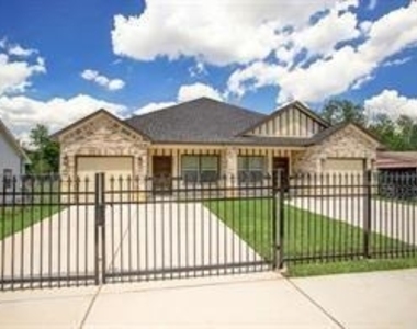 3621 Fuqua Street - Photo Thumbnail 1