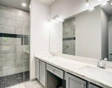 3621 Fuqua Street - Photo Thumbnail 5