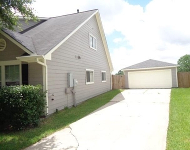 231 Silver Mist - Photo Thumbnail 2