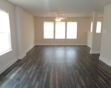 231 Silver Mist - Photo Thumbnail 6