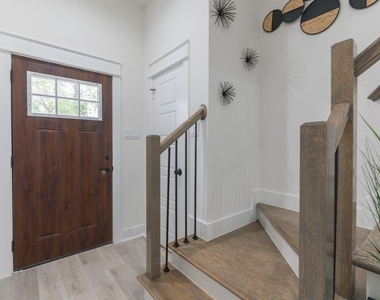 890 Lucky Street - Photo Thumbnail 22