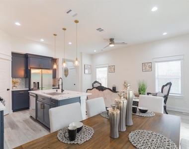 890 Lucky Street - Photo Thumbnail 19