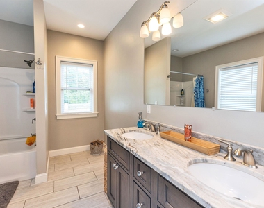 297 Merritt Nyberg - Photo Thumbnail 51