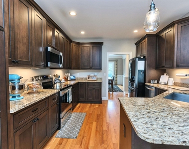 297 Merritt Nyberg - Photo Thumbnail 29