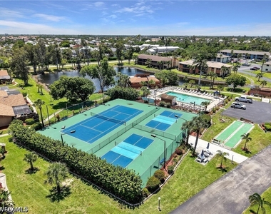 17420 Birchwood Lane - Photo Thumbnail 27