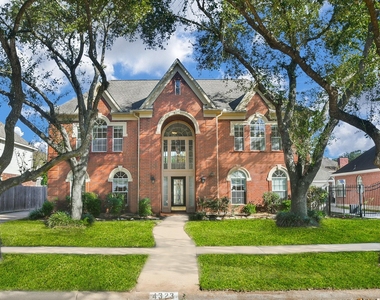 4323 Magnolia Lane - Photo Thumbnail 1