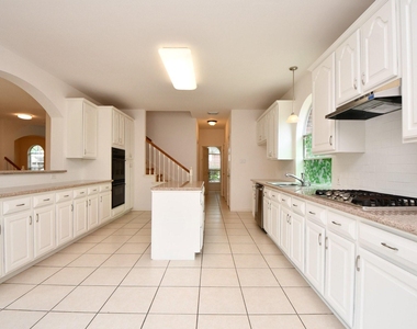 4323 Magnolia Lane - Photo Thumbnail 17