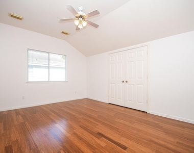 4323 Magnolia Lane - Photo Thumbnail 33