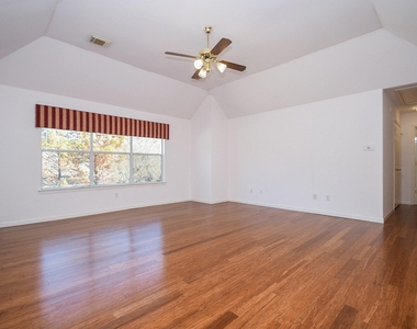 4323 Magnolia Lane - Photo Thumbnail 29