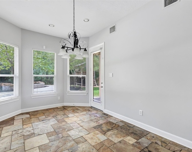 14115 Norhill Pointe Drive - Photo Thumbnail 20