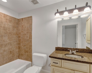 14115 Norhill Pointe Drive - Photo Thumbnail 49