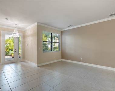 10026 Windy Pointe Court - Photo Thumbnail 4