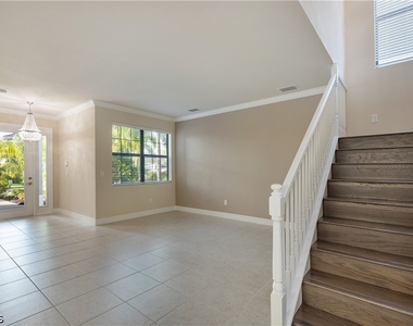 10026 Windy Pointe Court - Photo Thumbnail 2