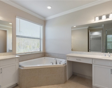 10026 Windy Pointe Court - Photo Thumbnail 27
