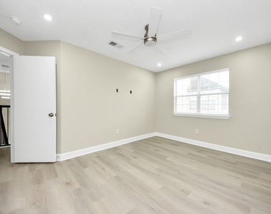 5035 E Pagewick Drive - Photo Thumbnail 19