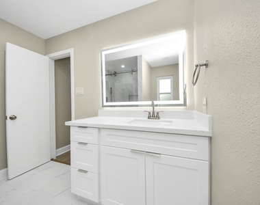 5035 E Pagewick Drive - Photo Thumbnail 32