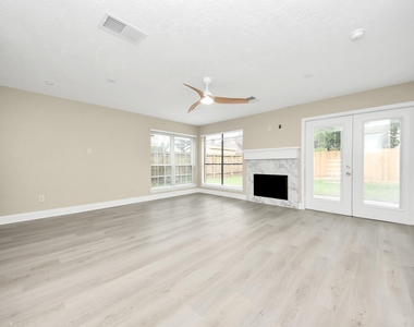5035 E Pagewick Drive - Photo Thumbnail 7
