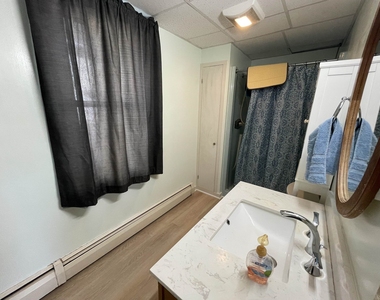49 East Center - Photo Thumbnail 10