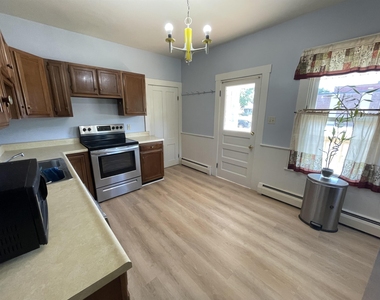 49 East Center - Photo Thumbnail 2