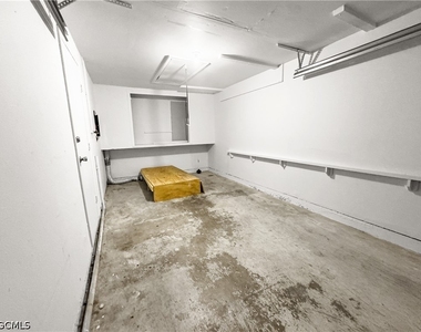 6617 Warwick Circle - Photo Thumbnail 30