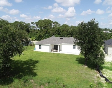 343 Rawlings Avenue - Photo Thumbnail 27