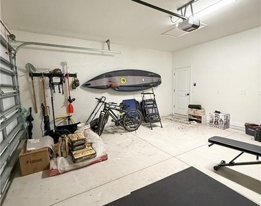 343 Rawlings Avenue - Photo Thumbnail 25