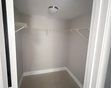 130 Cape Coral Parkway W - Photo Thumbnail 9