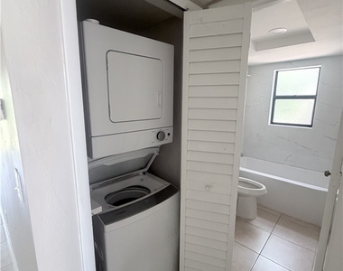 130 Cape Coral Parkway W - Photo Thumbnail 13